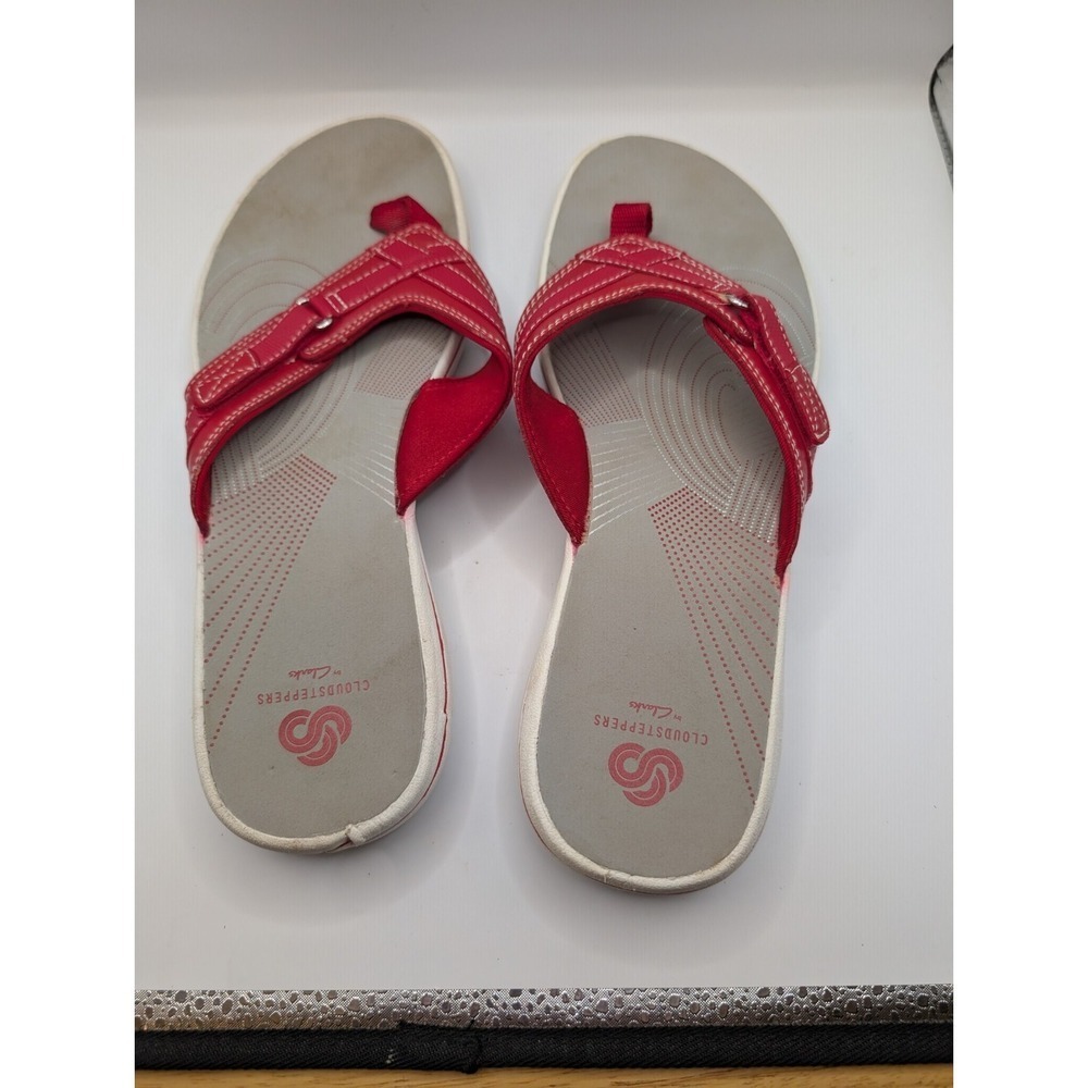 Clarks Cloudsteppers - Flip Flop Sandal - Brinkley - Red Size 10